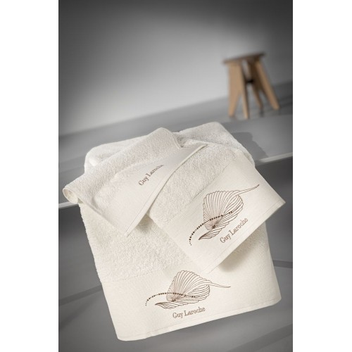 Towels (Set of 3 Pieces)   TILLY IVORY  Guy Laroche